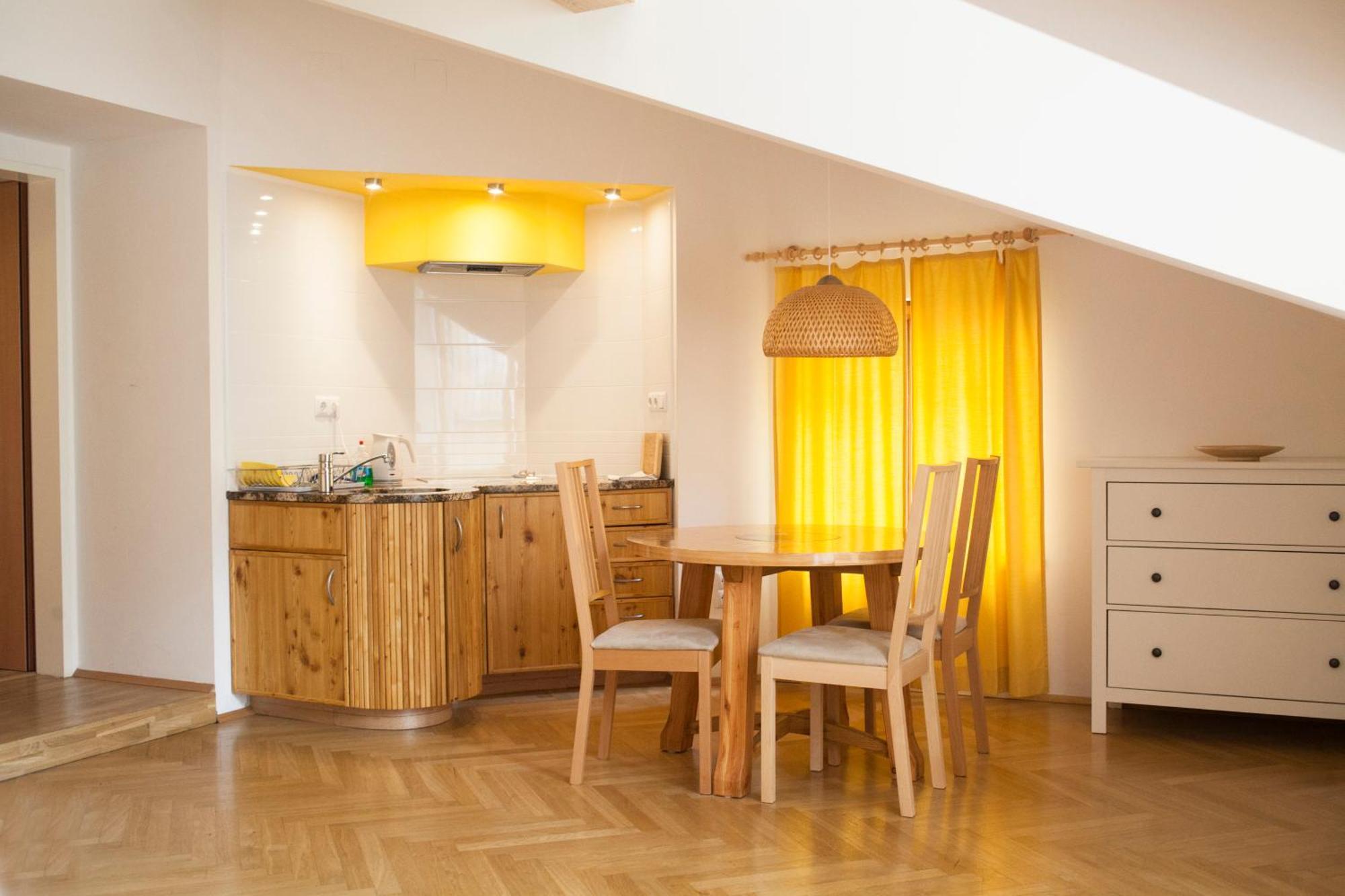 Ruthensteiner Hostel *